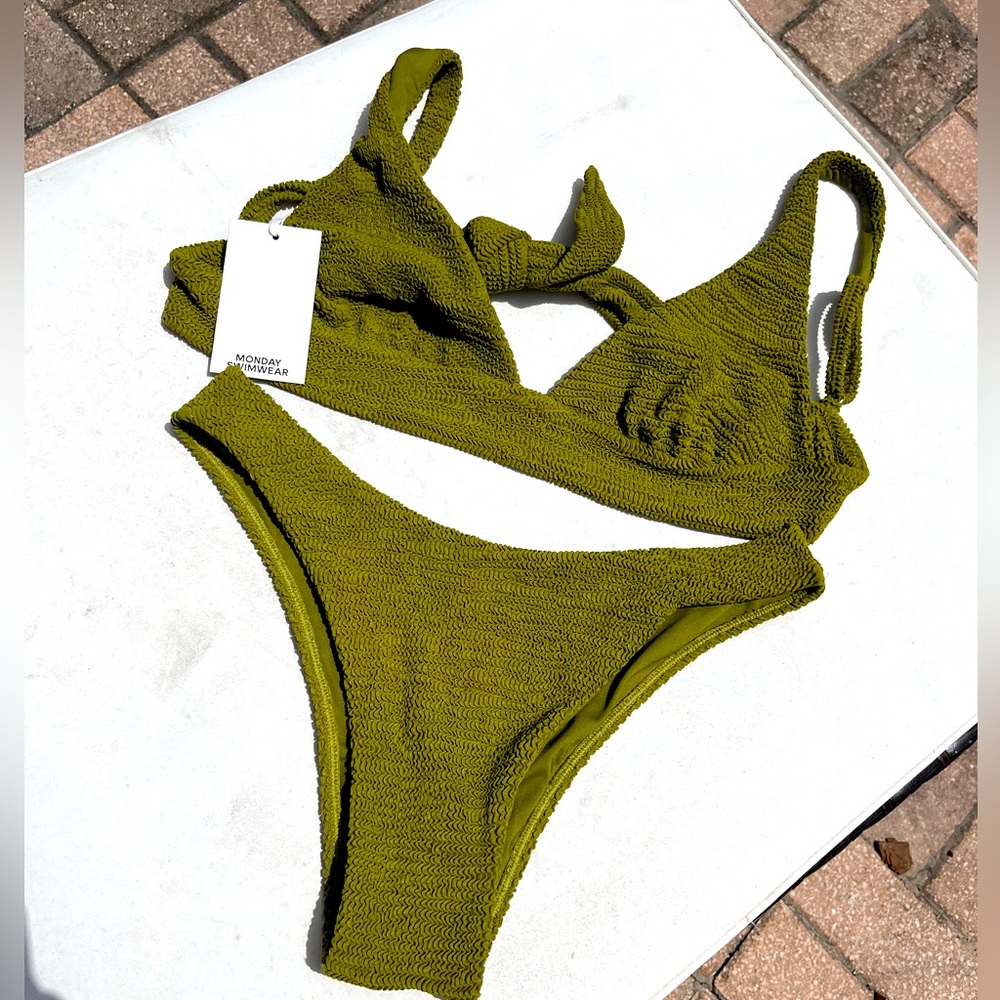 Monday Swimwear Portofino Top and Byron Bottom